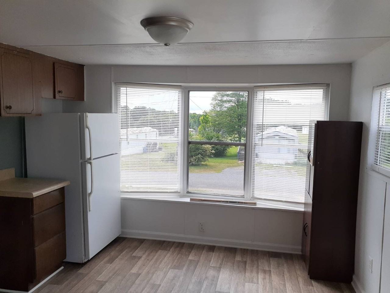 106 Fabian Drive #17 - Photo 3 of 8