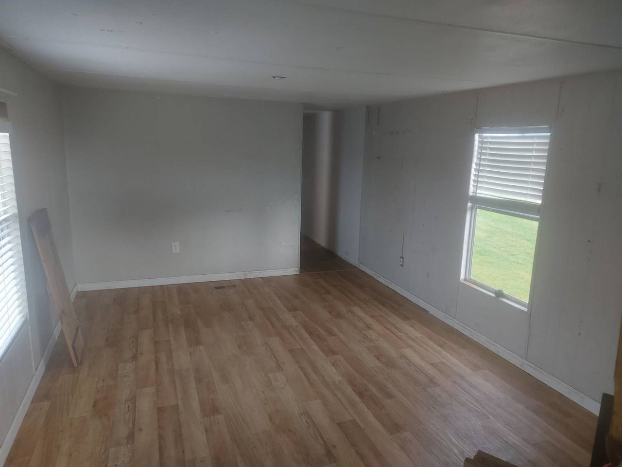 106 Fabian Drive #17 - Photo 5 of 8