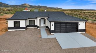 320 S Hoss Rd - Photo 1 of 1