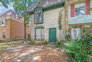2107 Langley Ave - Photo 1 of 1