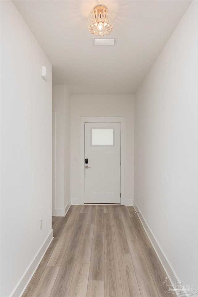 874 Windhill Dr - Photo 2 of 28