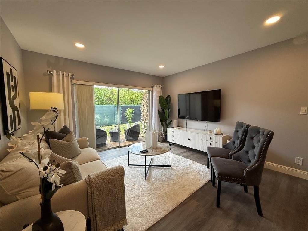 20862 Vinesta Cir #0 - Photo 7 of 19