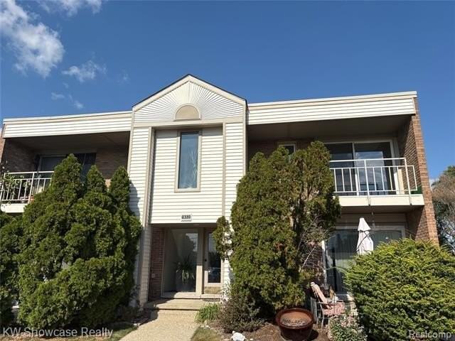 1653 Cass Lake Rd #D - Photo 2 of 21