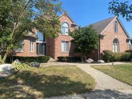 featured image of 21675 Medallion Ct