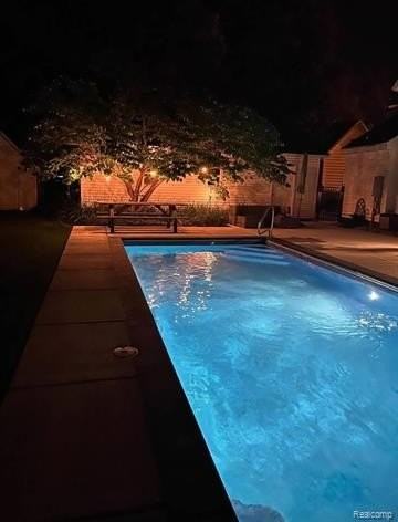 213 South Haven Street - Photo 2 of 17