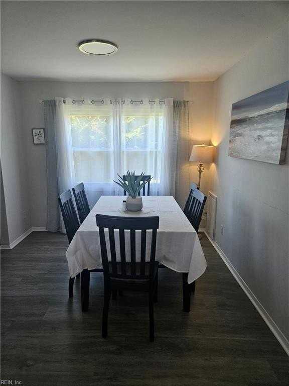 2213 Wharton Ave - Photo 6 of 26