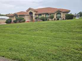 382 S Naranja Ave - Photo 1 of 1