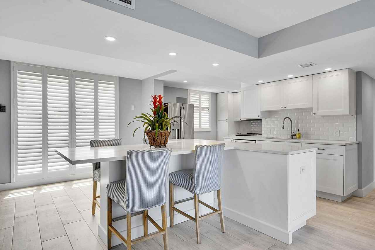 134 Lakeshore Dr #316 - Photo 3 of 30