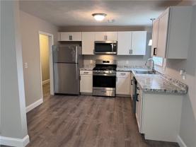 38 Clyde St #B - Photo 1 of 1