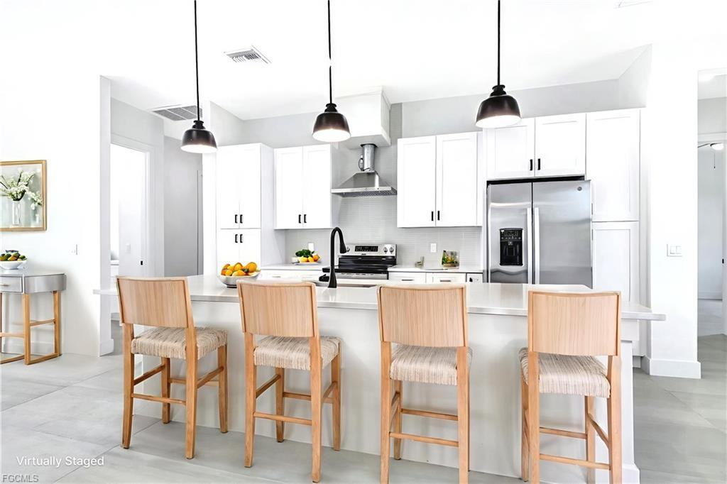 2633 22nd Ave Se - Photo 2 of 8