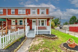 1902 Kelmore Rd - Photo 1 of 1