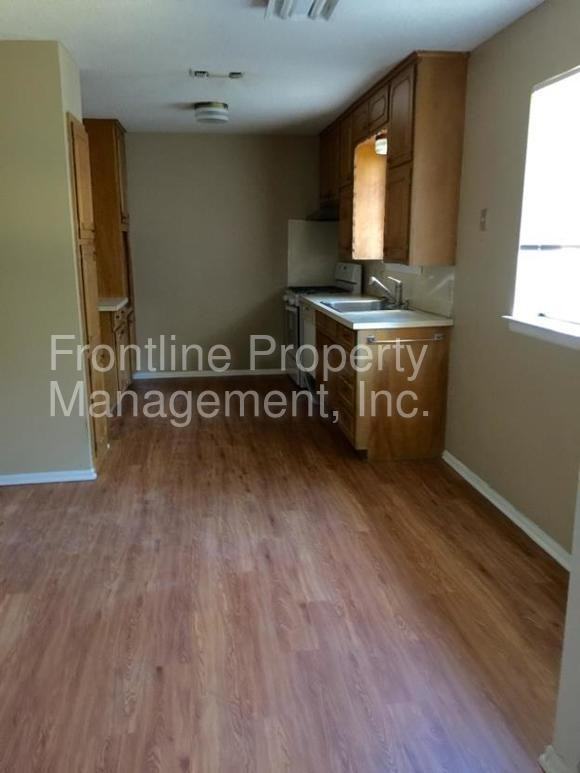 801 Buffalo Dr - Photo 3 of 8