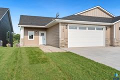 1109 1107 S Foss Ave Avenue - Photo 1 of 1