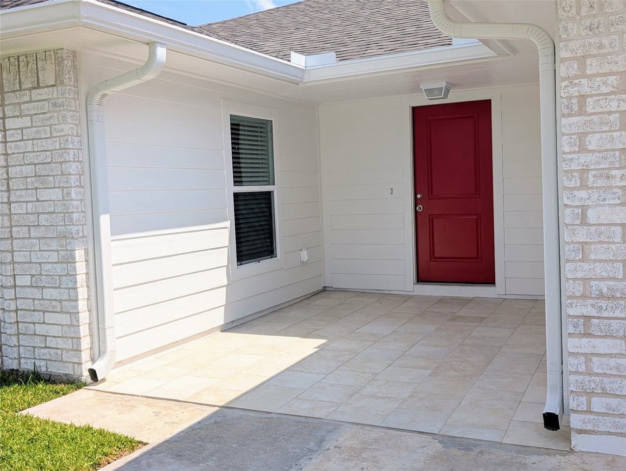 20102 Chipplegate Lane - Photo 2 of 26