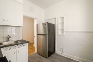 4870 Queen Mary Road - Photo 1 of 1