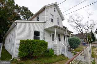 605 W 3rd St - Photo 1 of 1