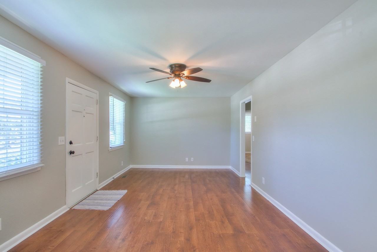 4880 Big Horn Dr - Photo 2 of 25