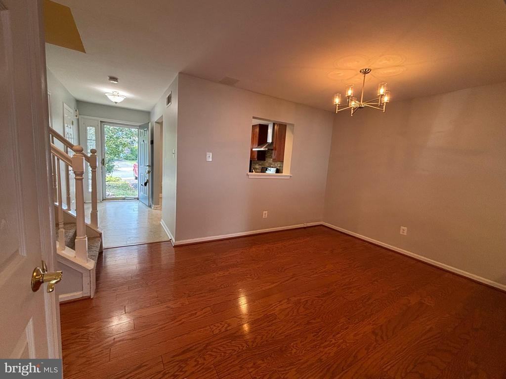 4666 Louise Saint Claire Dr - Photo 6 of 24