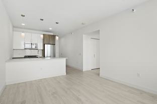 808 S Michigan Ave - Photo 1 of 1