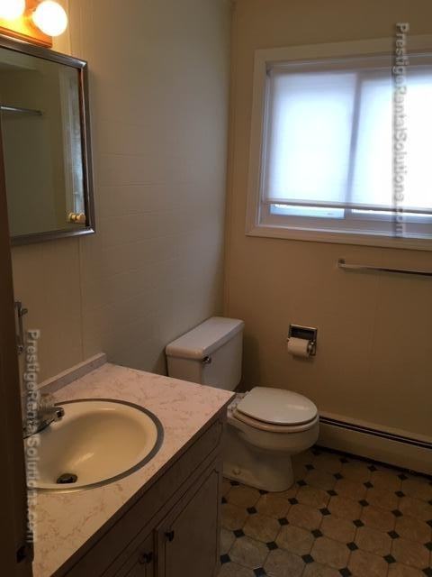 Beacon St #2 - Photo 4 of 12