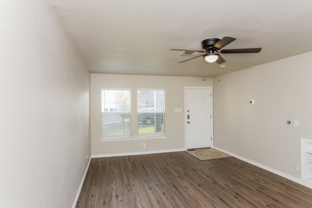 9414 Arden Bnd - Photo 5 of 17