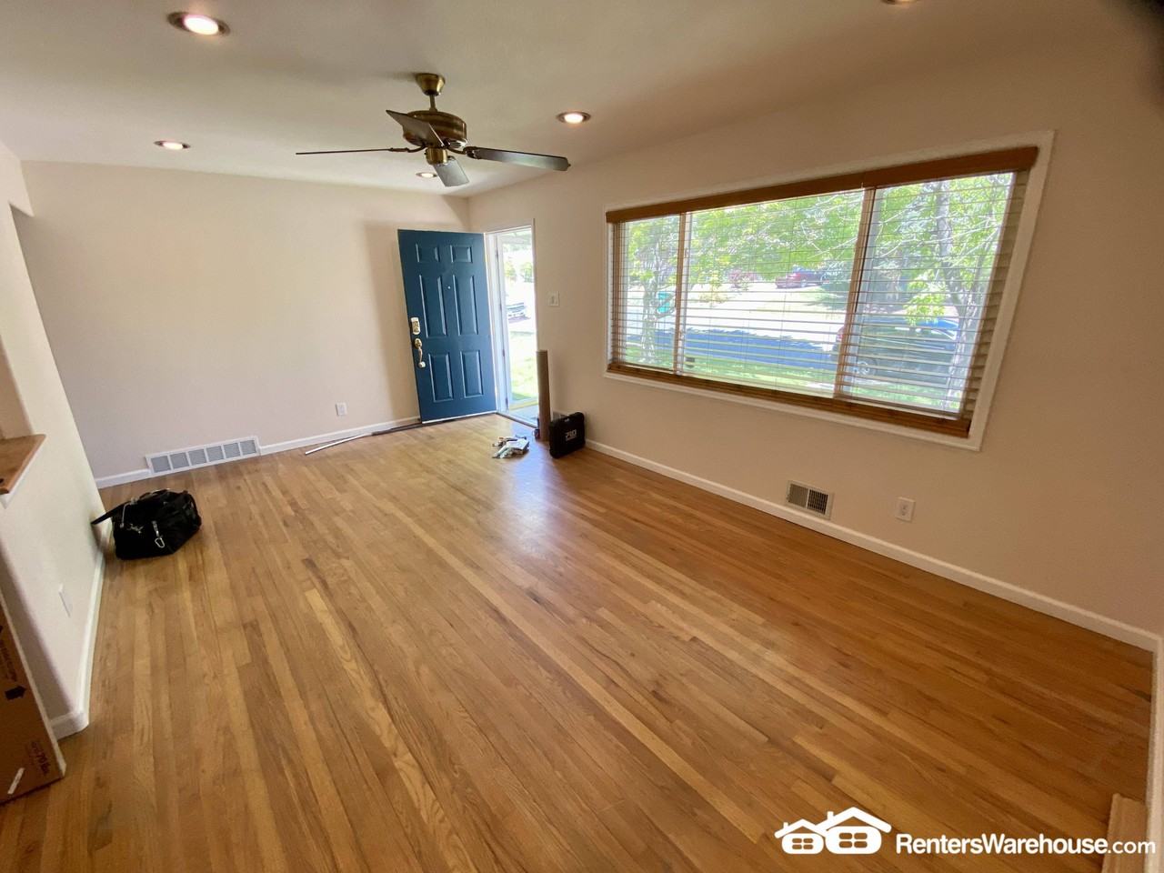 2761 S Kearney St - Photo 2 of 23