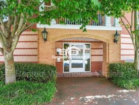 249 W Freemason St #404 - Photo 1 of 1