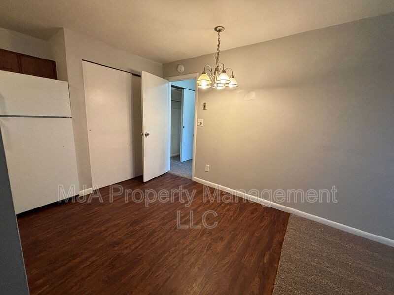 2640 Westsouth #16 - Photo 3 of 12
