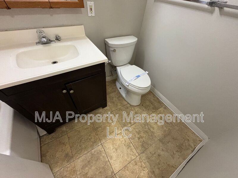2640 Westsouth #16 - Photo 6 of 12