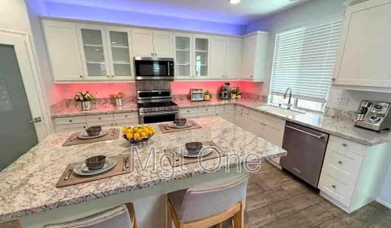 2826 Palma Cir - Photo 3 of 29