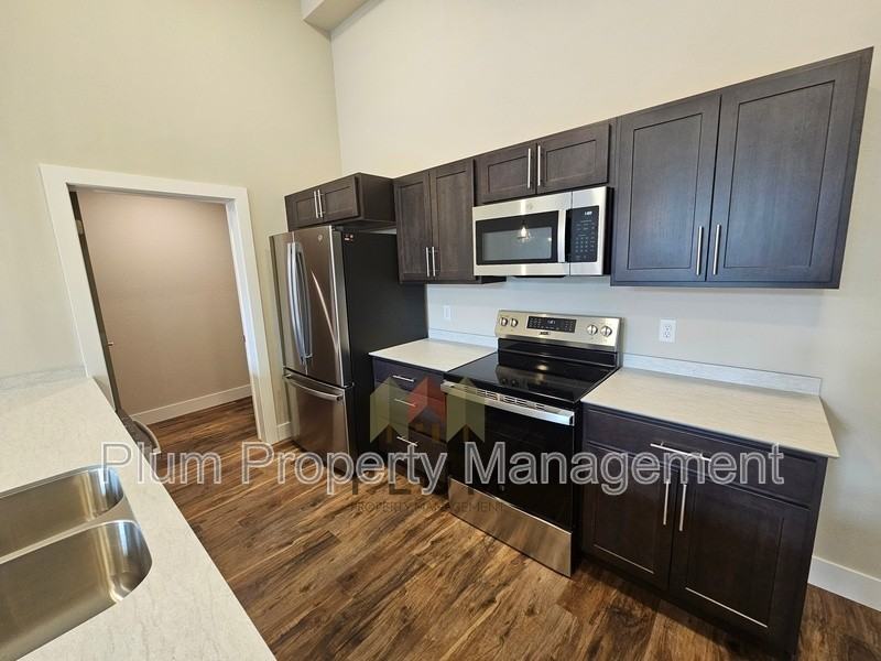 420 Minnesota Ave - Photo 7 of 16