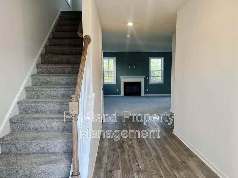 181 Springhaven Dr - Photo 2 of 22