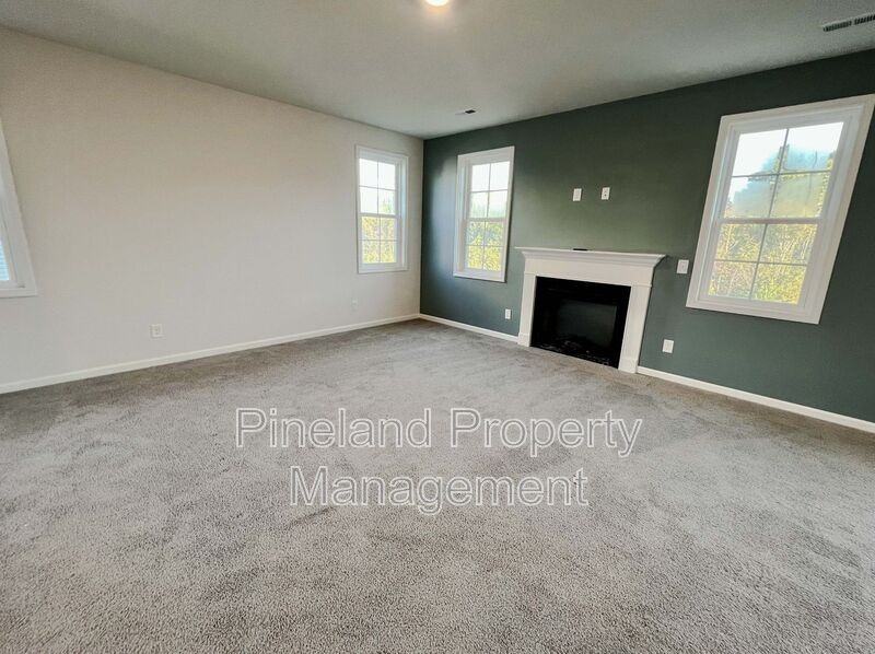 181 Springhaven Dr - Photo 5 of 22