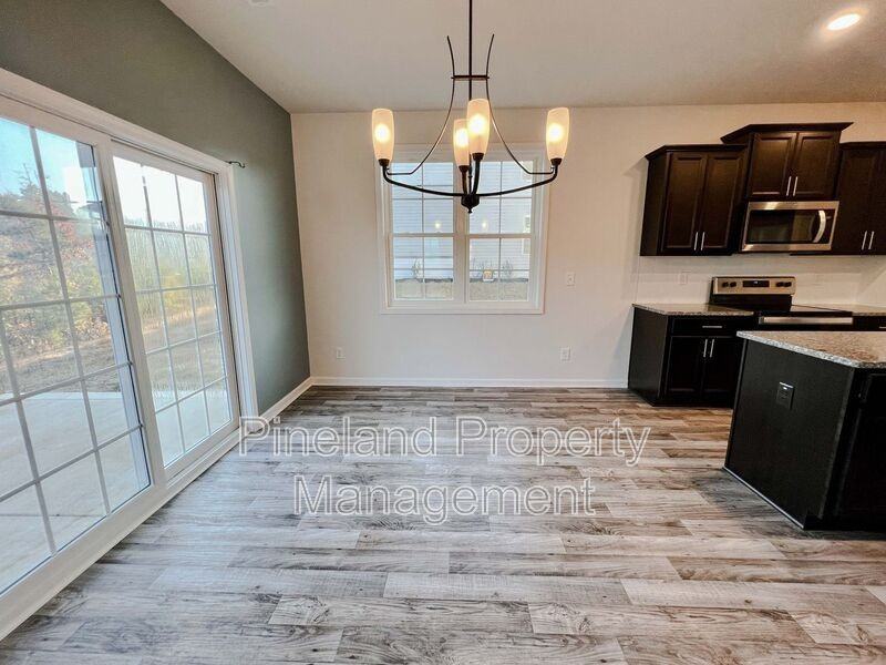 181 Springhaven Dr - Photo 6 of 22