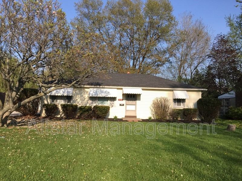 5785 Fitch Rd - Photo 2 of 41