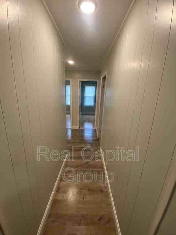 19 Richfield Avenue #1stFL - Photo 4 of 18