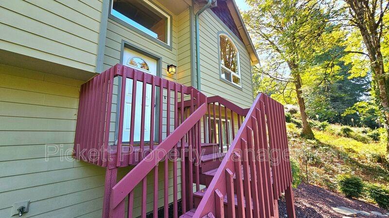 1330 Corbet Dr Nw - Photo 5 of 40