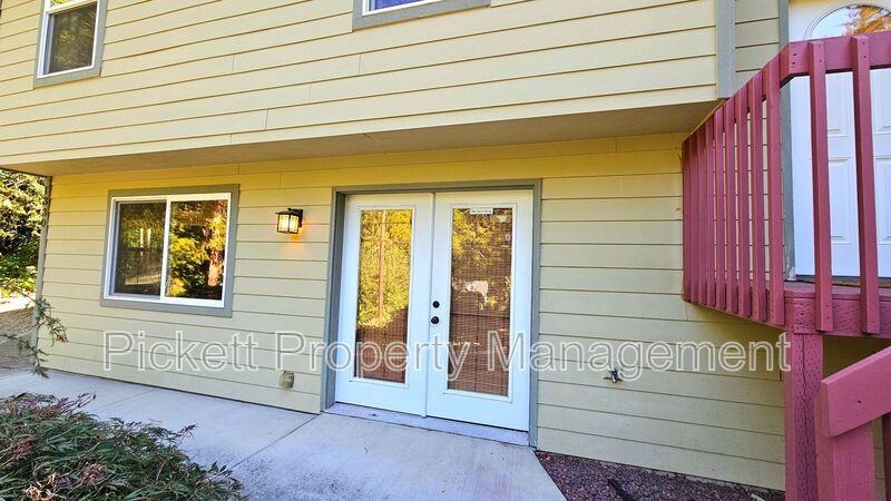 1330 Corbet Dr Nw - Photo 6 of 40