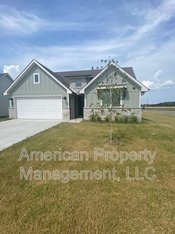 10209 E 132nd St S - Photo 2 of 12