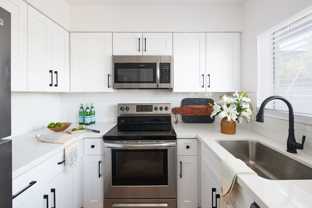 #1040-Madison Place LLC - Photo 1 of 1