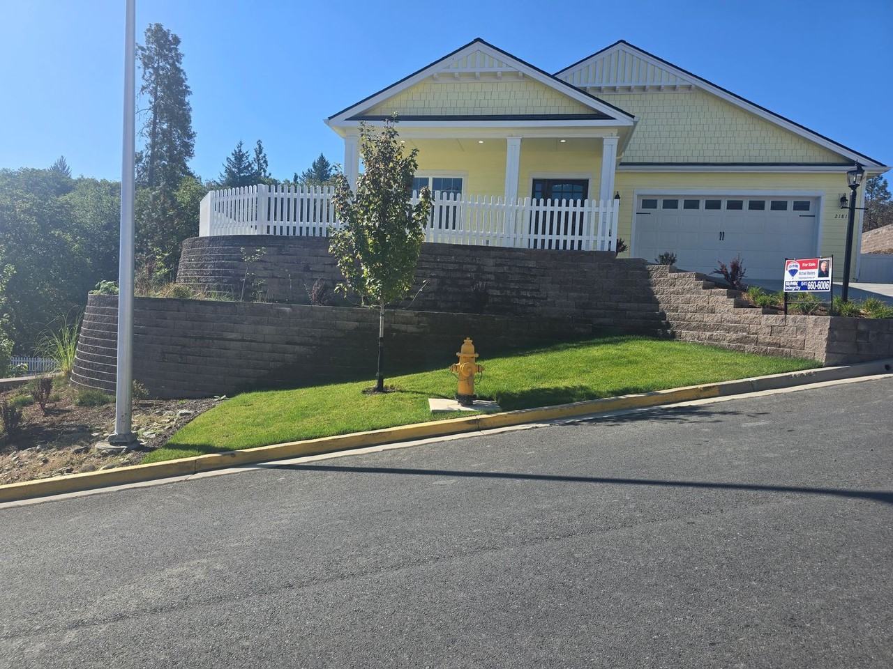 2181 Se Wyndham Way - Photo 2 of 44
