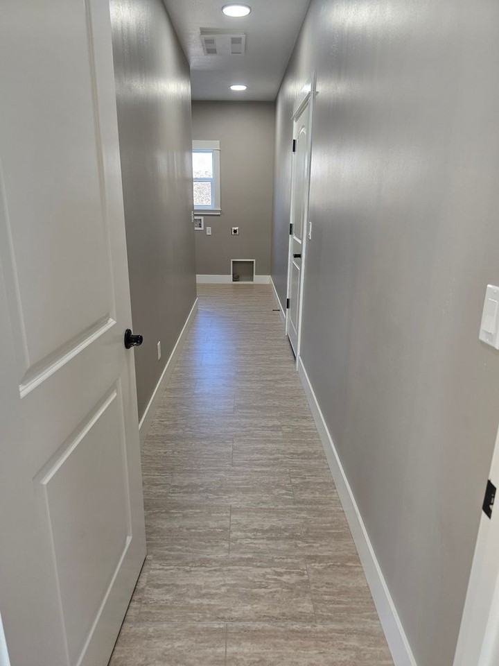 2181 Se Wyndham Way - Photo 3 of 44