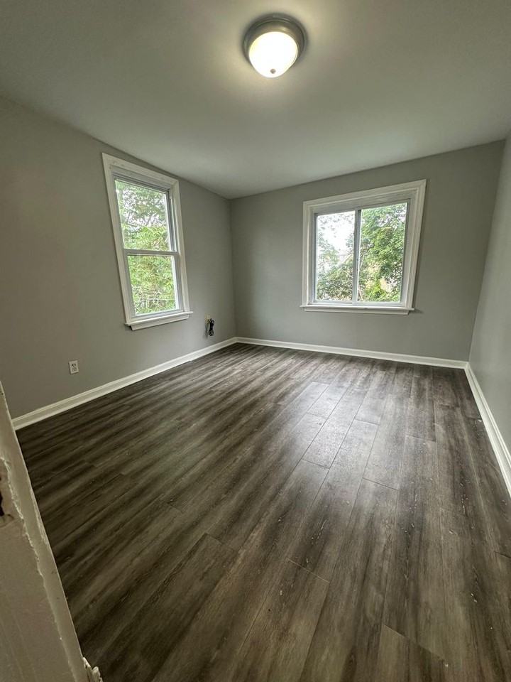 17 Wachusett St - Photo 6 of 6