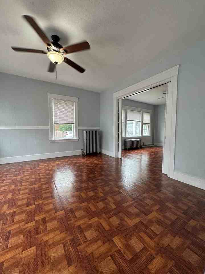 50 Elm St - Photo 5 of 9