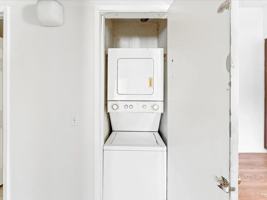 featured image of 66 Via Terrano