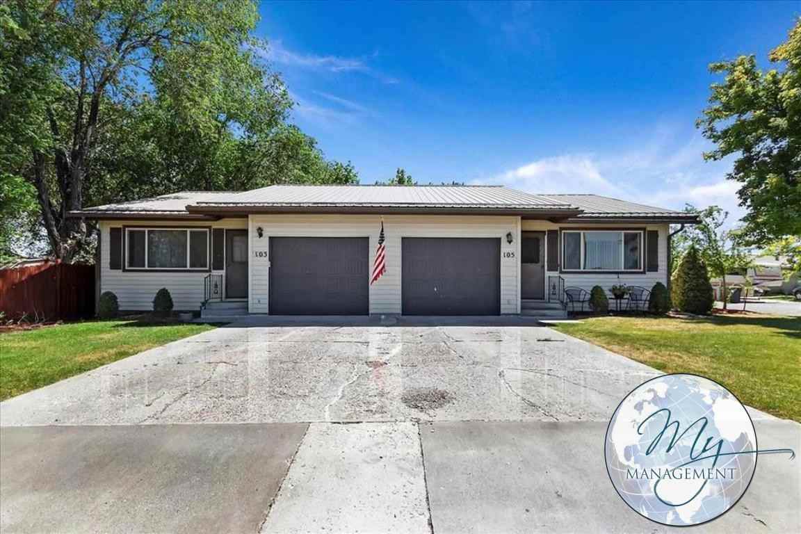 103 Rayborn Cir - Photo 2 of 13