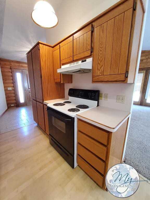 217 Sage Rd W - Photo 7 of 28