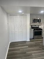 featured image of 23 Delavan Ct