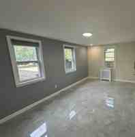 featured image of 32 Newman Rd