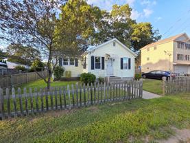 89 Oakhurst Ave - Photo 1 of 1